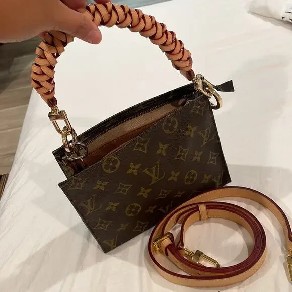 Louis Vuitton Vintage Toiletry Pouch 19 Monogram Very good Condition - Picture 3 of 7